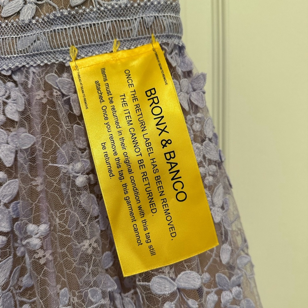 Bronx and Banco Megan Sleeveless V-Neck Lace Gown Lavender Size US 8 - Picture 13 of 16